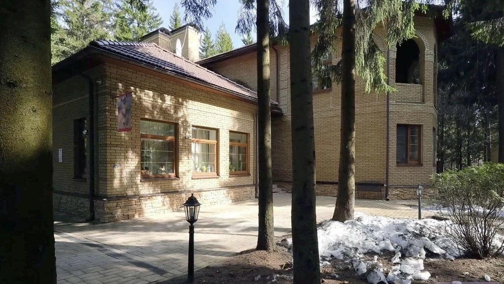Где живёт Дарья Донцова
